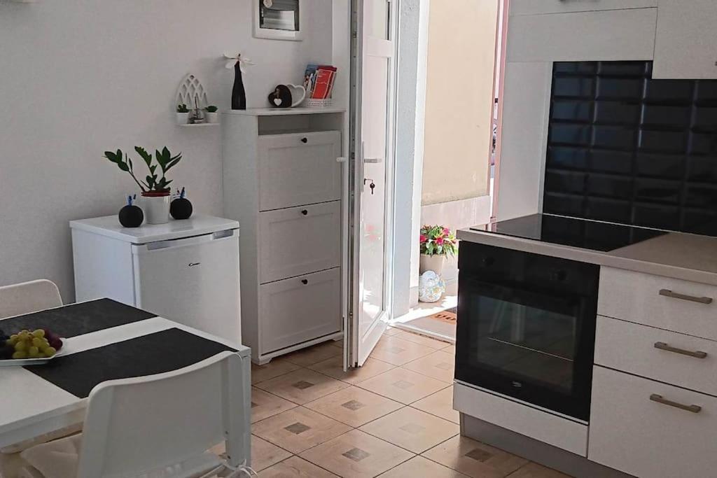 Lovely Apartment Morje - Koper Old Town Εξωτερικό φωτογραφία
